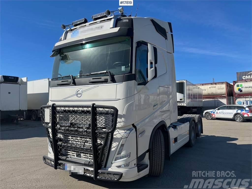 Volvo FH 540 6x2 tractor unit w/ only 17,200km! WATCH VI Tractor Units
