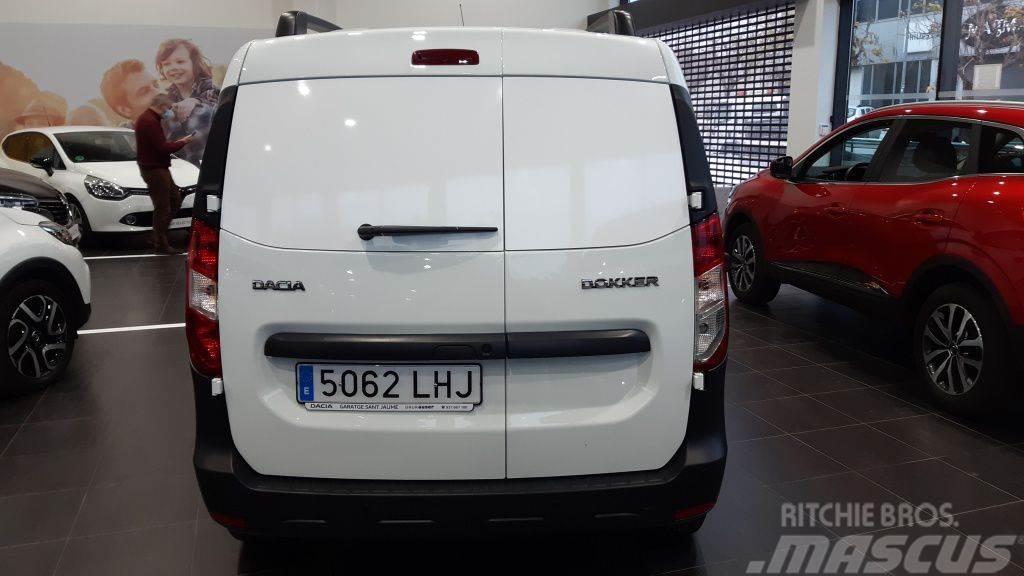 Dacia Dokker Comercial Van TCE GPF Essential 75kW Панельні фургони