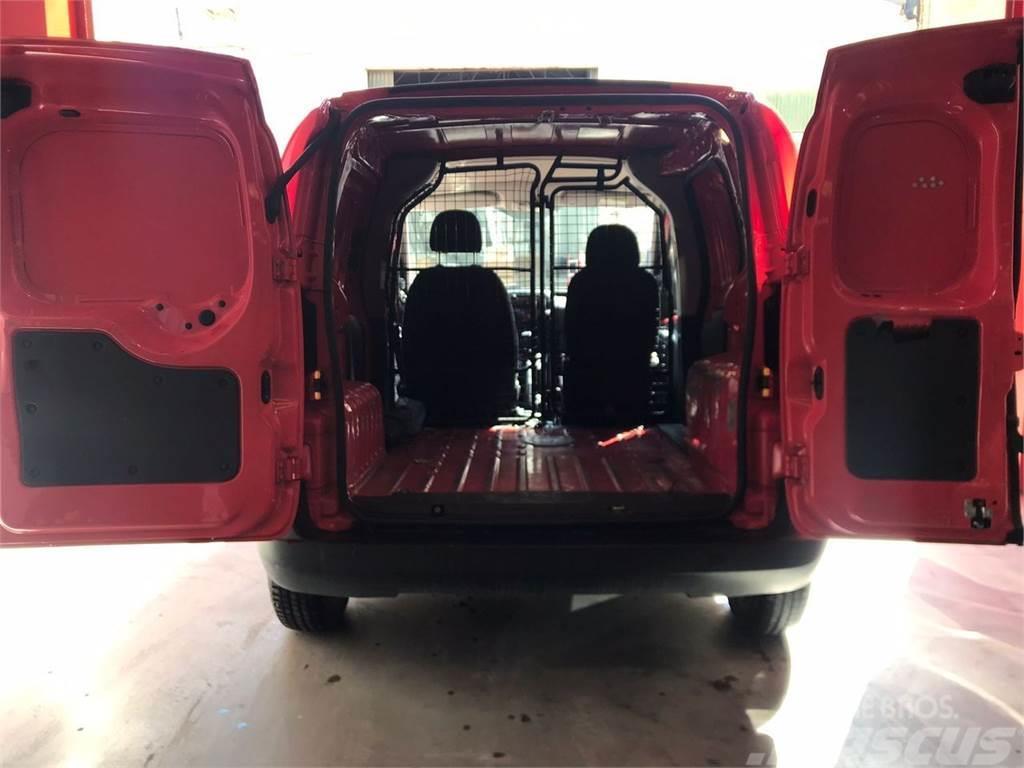 Fiat Qubo Fiorino 1.3Mjt Dynamic Панельні фургони