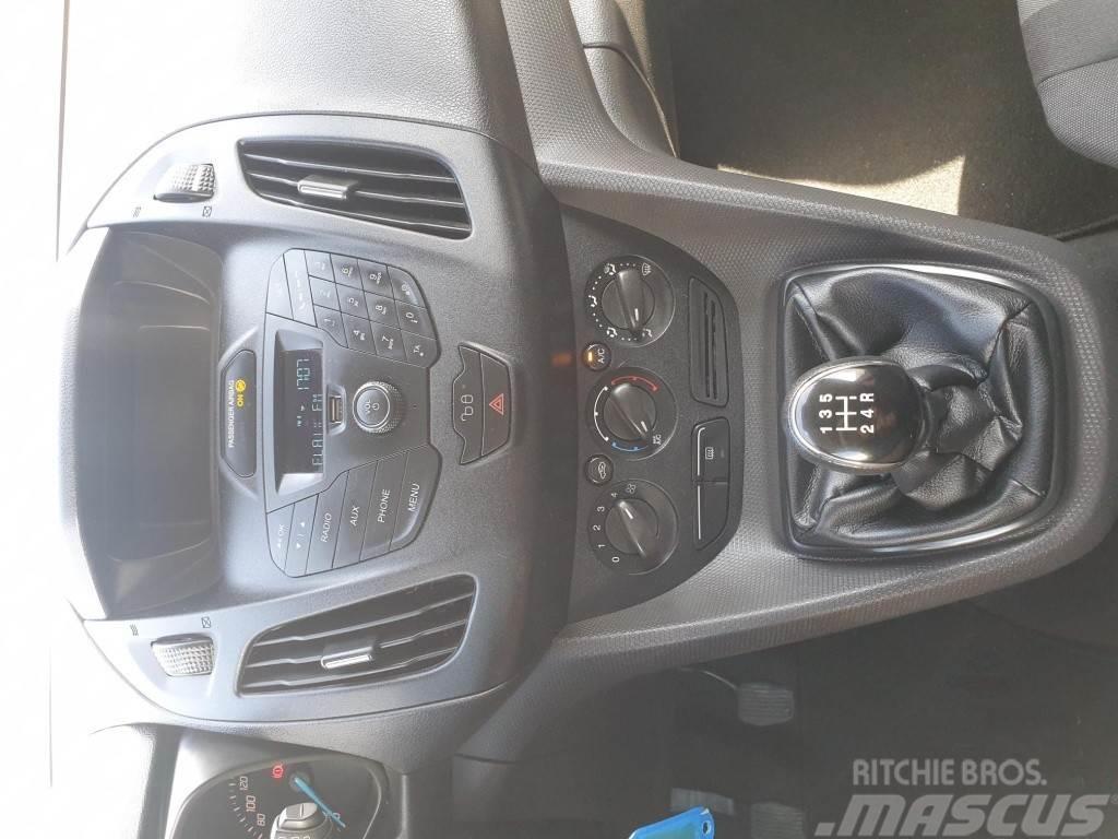 Ford Connect Comercial FT 220 Kombi B. Corta L1 Trend 9 Панельні фургони