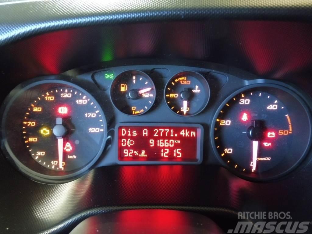 Iveco Daily Chasis Cabina 35S18 4100 180 Панельні фургони