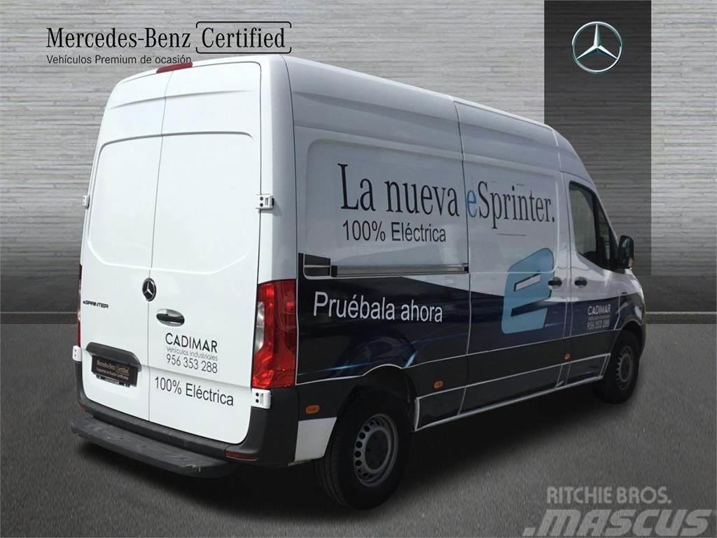Mercedes-Benz Sprinter e 311 MEDIO 3.5T T ALTO e55 Панельні фургони