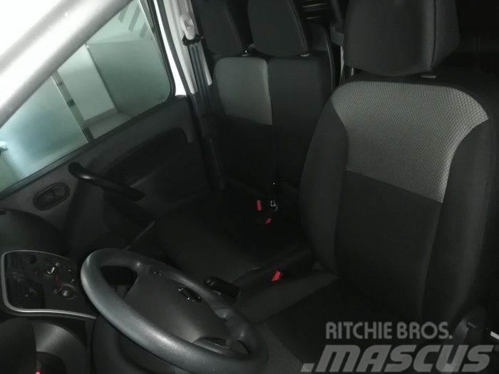 Nissan NV250 1.5 DCI 70KW L1H1 3 SEATS COMFORT 95 4P Панельні фургони