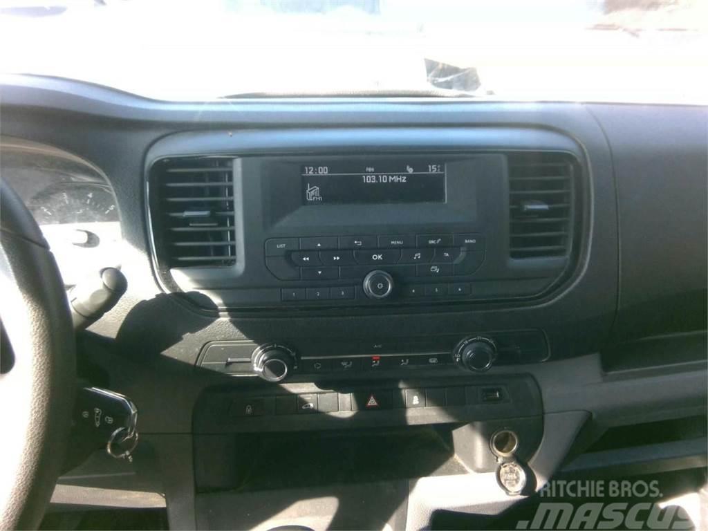 Toyota Proace City 1.5D 96kW (130CV) VX L2 Панельні фургони