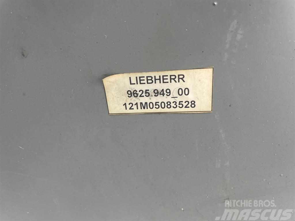 Liebherr A934C-9625949-Stair panel/Trittstufen/Traptreden Шасі