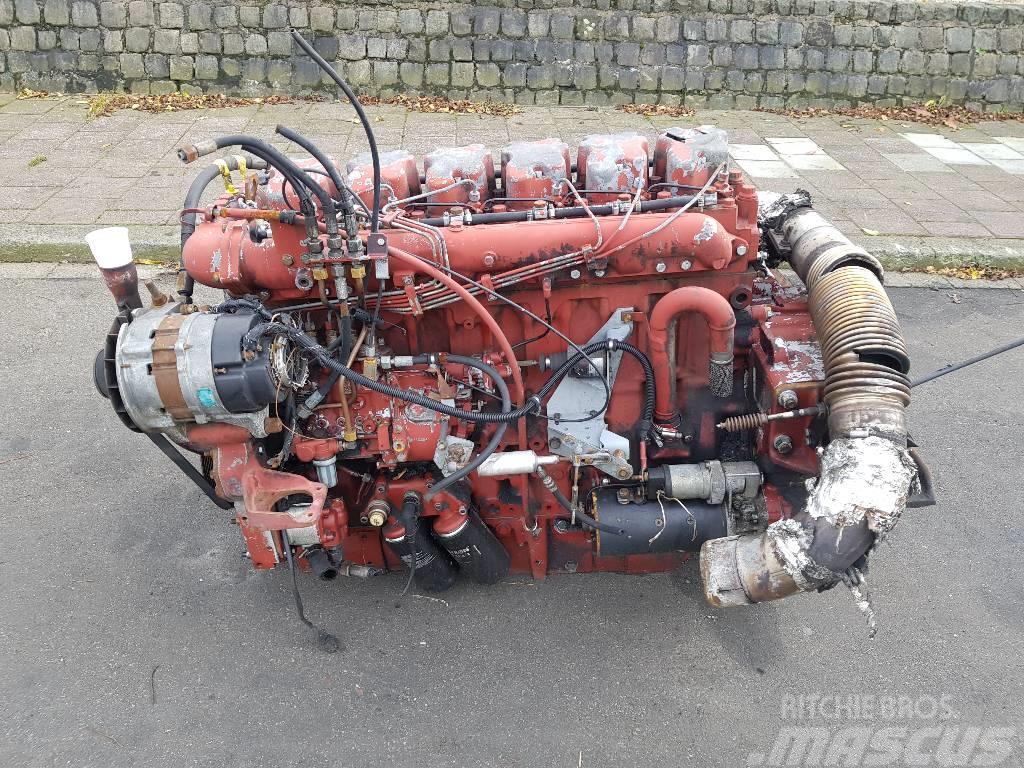 Renault FR385 Двигуни