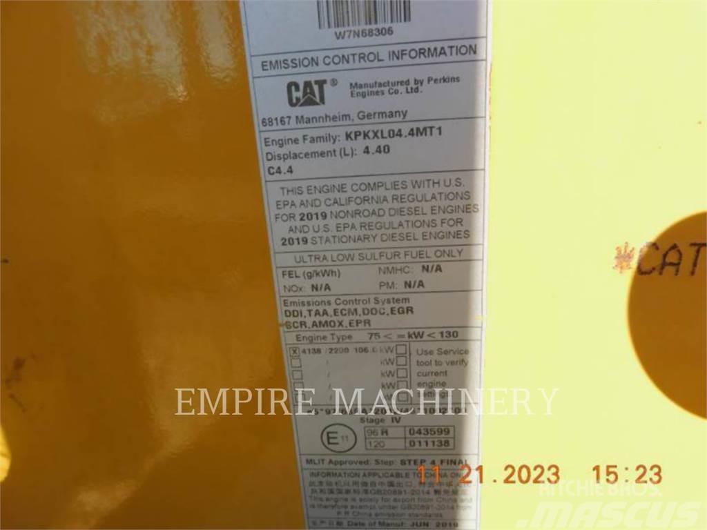 CAT 450-074EOP Екскаватори-навантажувачі