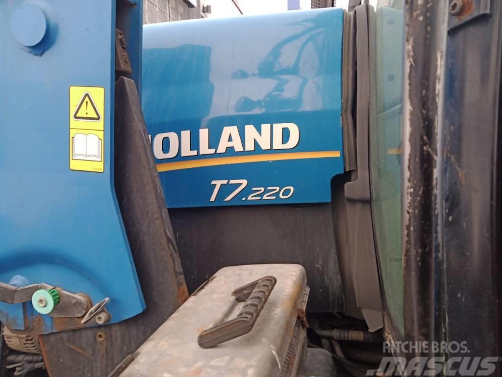 New Holland T 7.220 AC 50km/h + Trima ek. Трактори