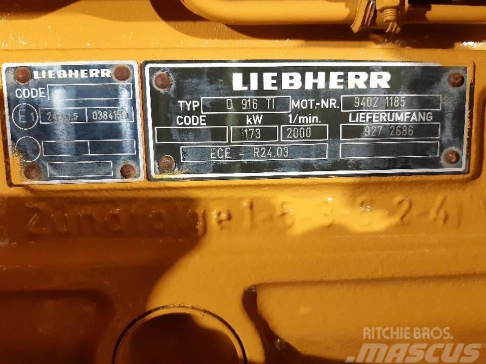 Liebherr L551 Двигуни