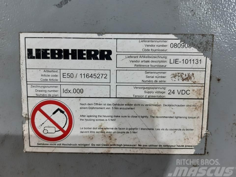 Liebherr R920 Кабіна