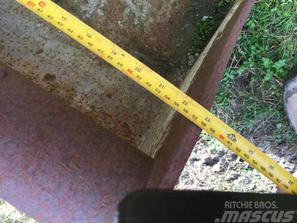 Excavator Digging Bucket 45 mm pins - £350 - Gatwi Інше обладнання