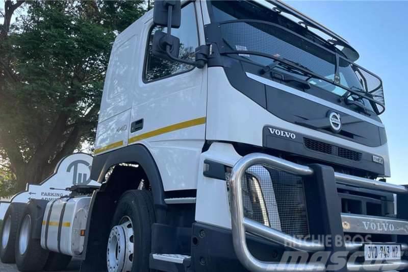 Volvo FMX440 6x4 Truck Tractor Вантажівки / спеціальні
