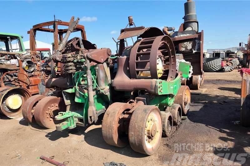 John Deere JD 9570RX TractorÂ Now stripping for spares. Трактори