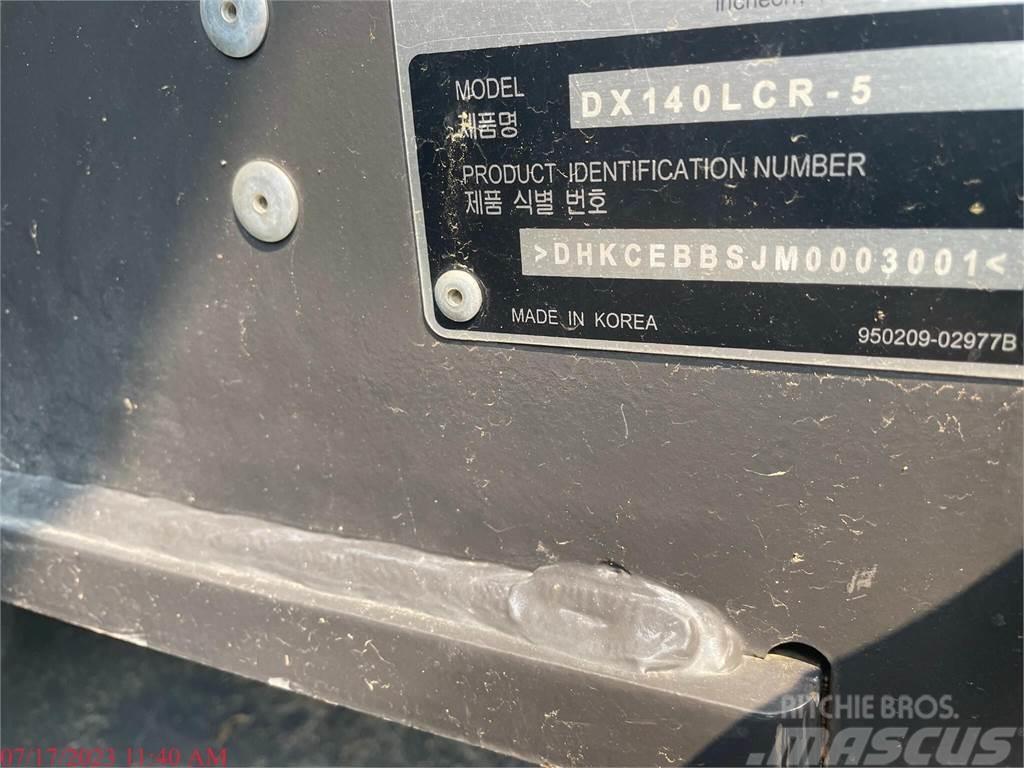 Doosan DX140 LC-5 Гусеничні екскаватори