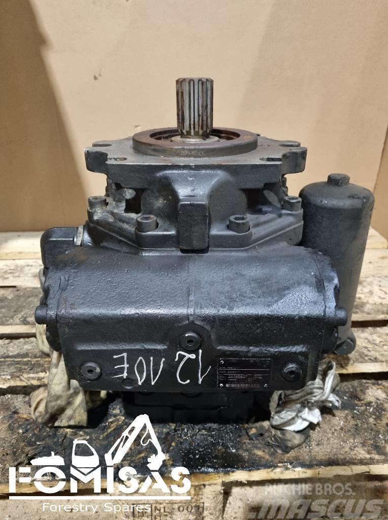 John Deere F680411 1210E Hydraulic Pump Гідравліка