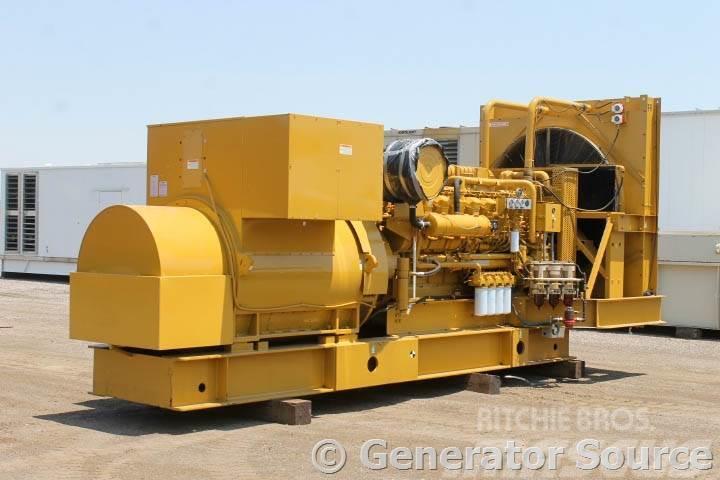 CAT 2000 kW Дизельні генератори