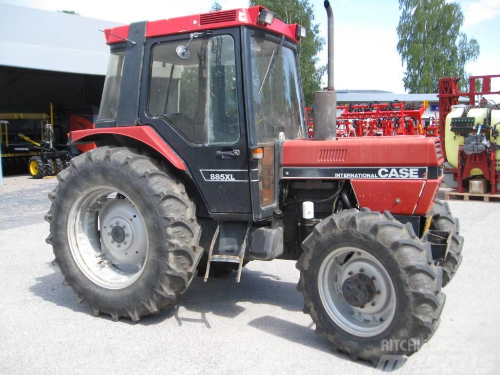Case IH 885 XL Трактори