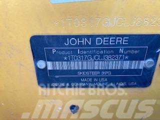 John Deere 317G Міні-навантажувачі