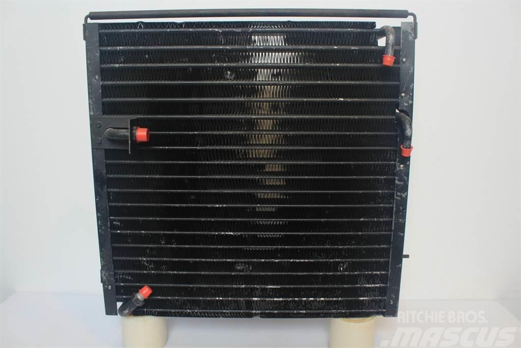 Ford 8210 Oil Cooler Двигуни