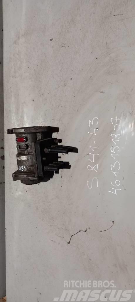 Scania 94.230 brake main valve 4613151807 Гальма