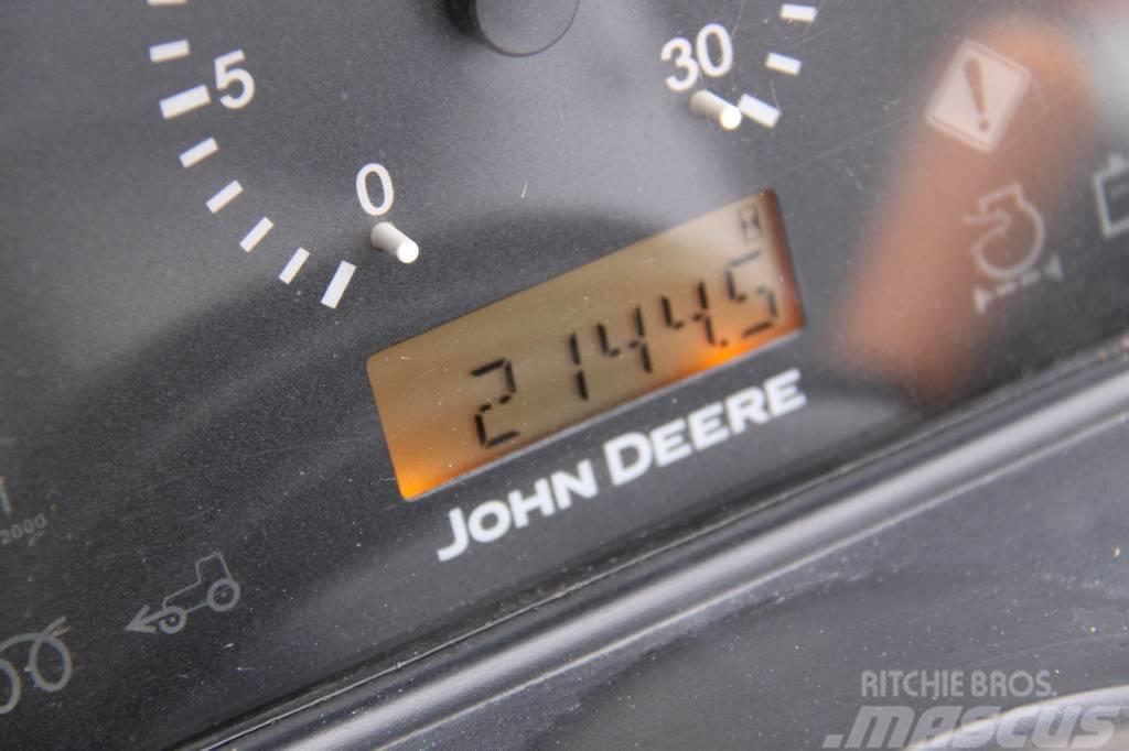 John Deere 3520 Трактори