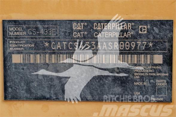 CAT CS-433E Грунтові котки