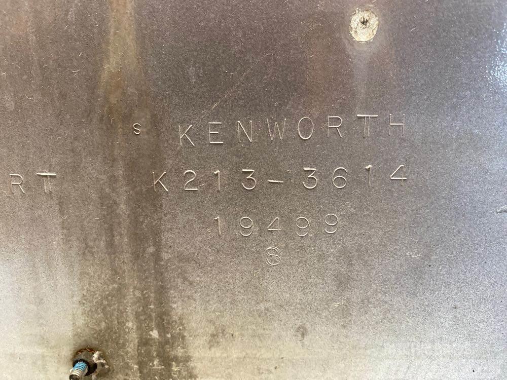 Kenworth T600 Кабіни