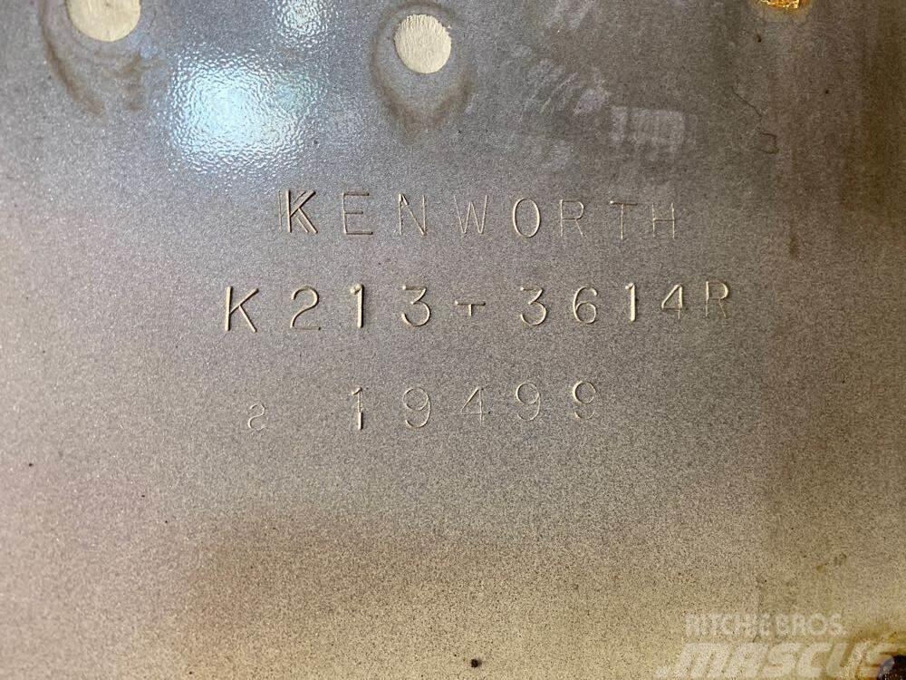 Kenworth T600 Кабіни
