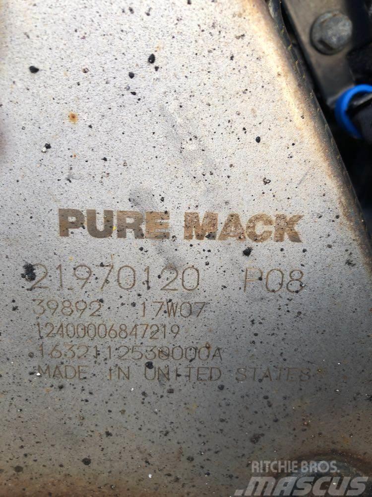 Mack MP7 Інше обладнання