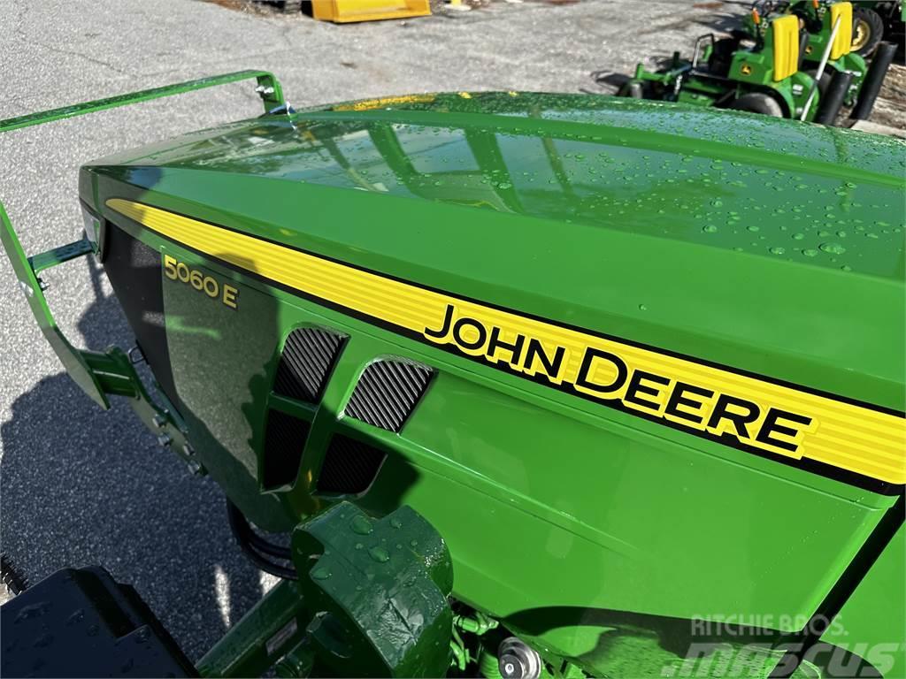 John Deere 5060E Трактори