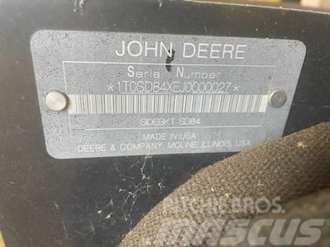 John Deere SD84 Інше
