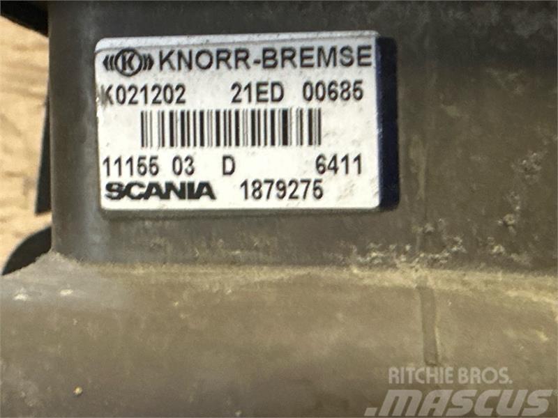 Scania  PRESSURE CONTROL MODULE EBS 1879275 Радіатори