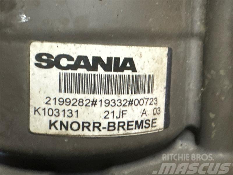 Scania  TRAILER CONTROL MODULE  2199282 Радіатори