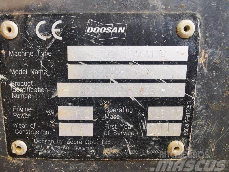 Doosan DX 255 NLC 5 Гусеничні екскаватори