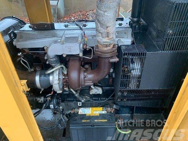 CAT ZSE 100 W Stromgenerator Дизельні генератори