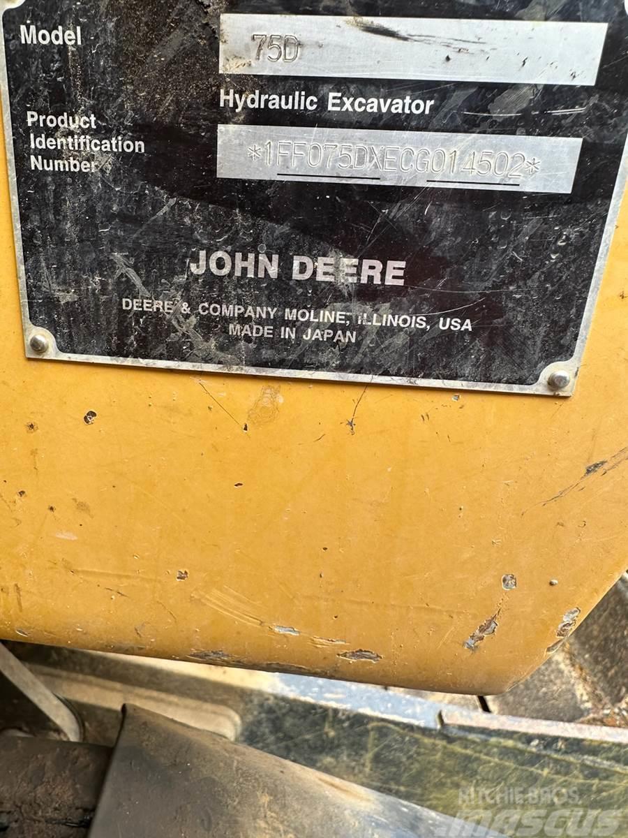 John Deere 75D Гусеничні екскаватори