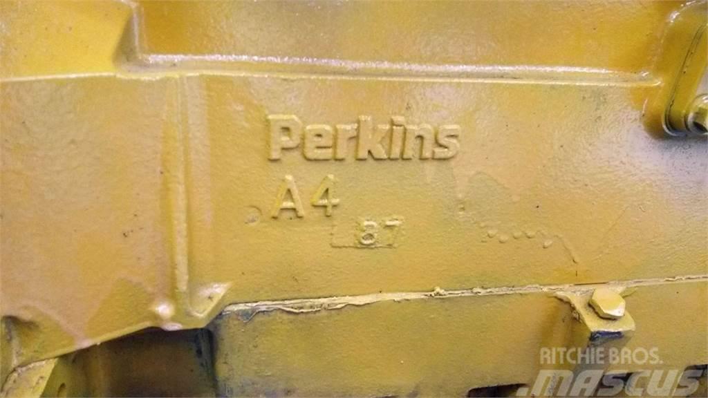 Perkins 1004 Двигуни