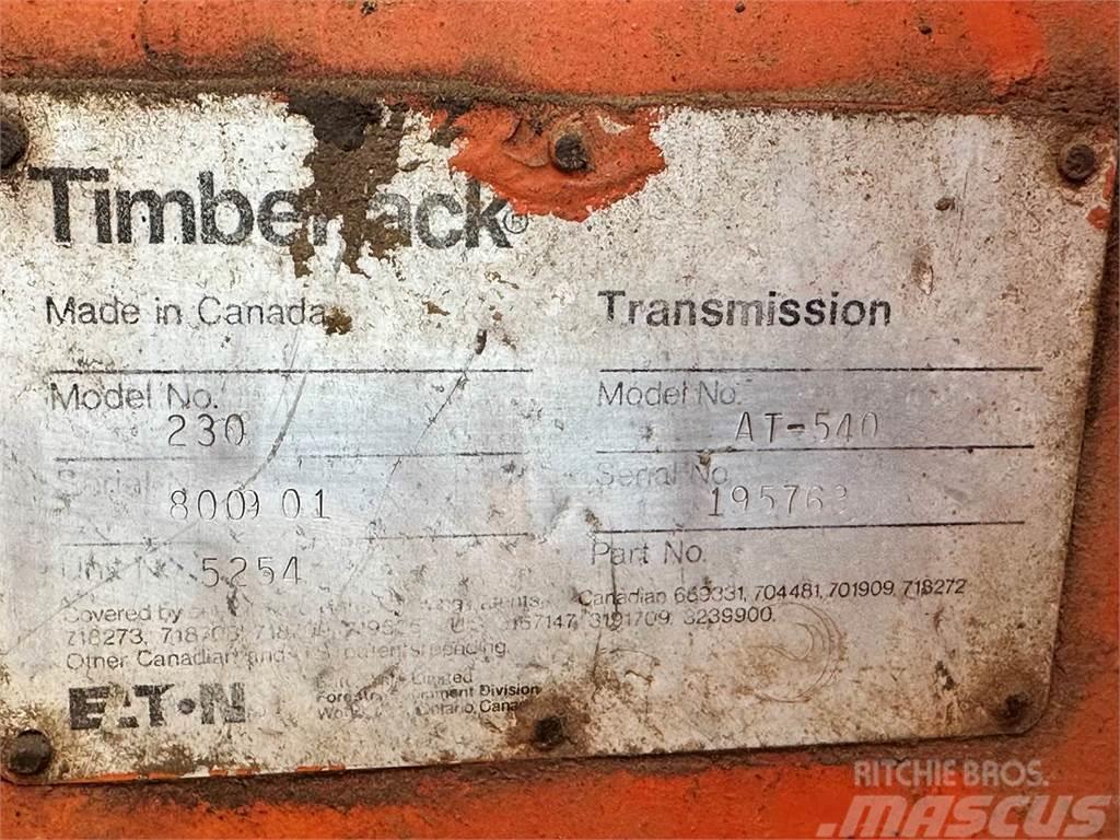 Timberjack 230 Трельовочні трактора