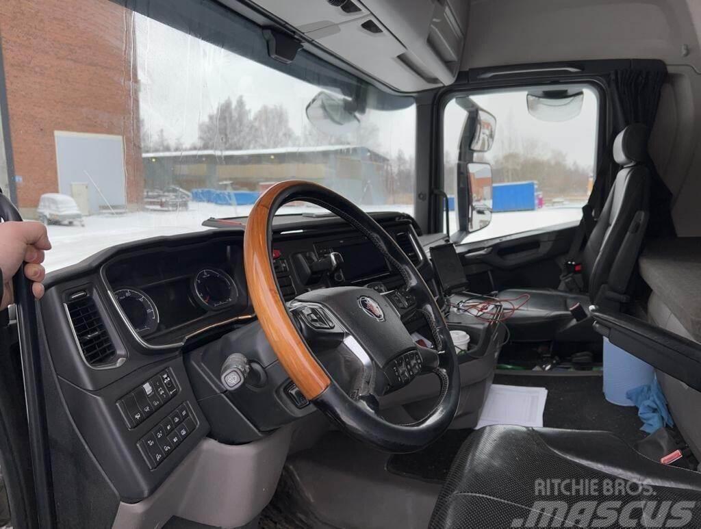 Scania R520 Вантажівки / спеціальні