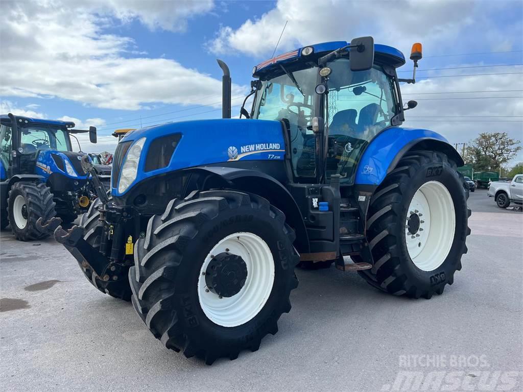 New Holland T7.235 Power Command Трактори