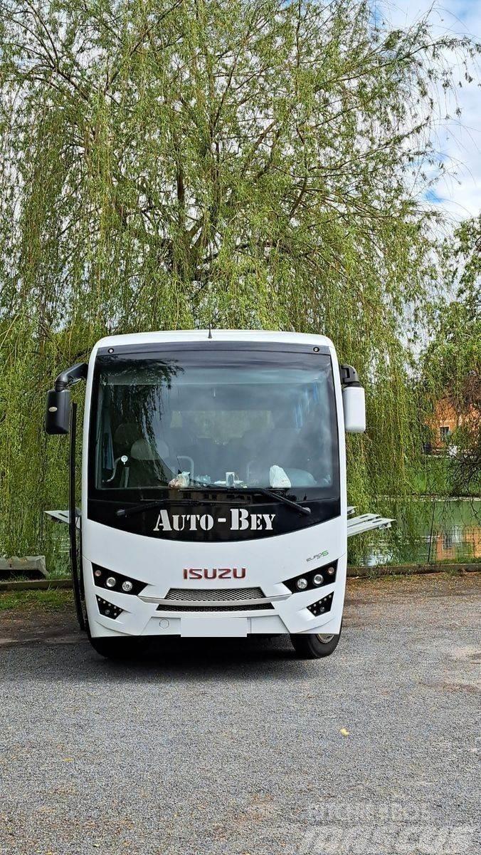 Isuzu Novo Ultra Bus Міжміські автобуси