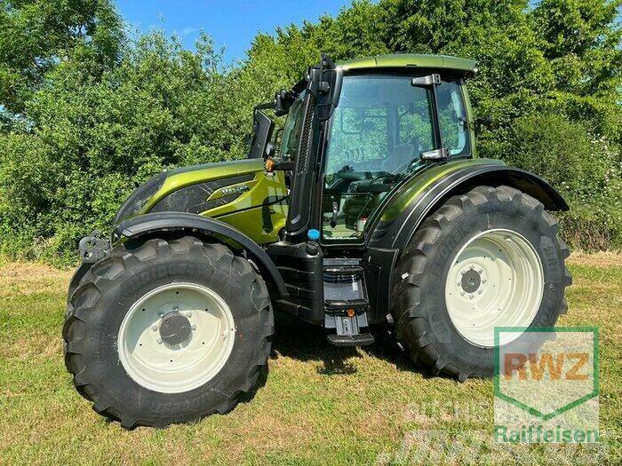 Valtra N154 Active E Трактори