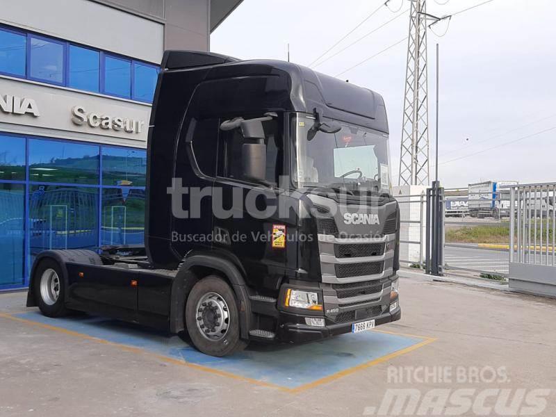Scania R450 Тягачі