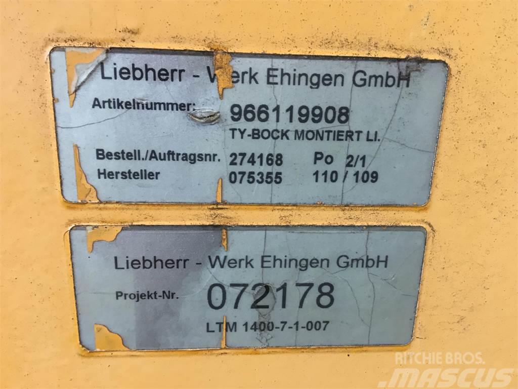 Liebherr LTM 1400-7.1 TY-bracket left pre-ass Запчастини для кранів