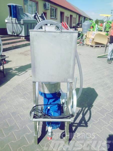  POLAND Operator to purify milk/ Milchzentrifuge/Wi Інше