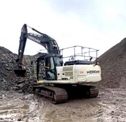 Hidromek HMK 220 LC