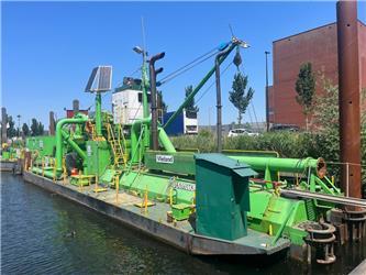 IHC suction dredger for barges