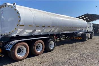  SA Road Tanker Tri Axle Bridging Fuel Tanker Trail