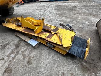 Volvo A40G Tailgate