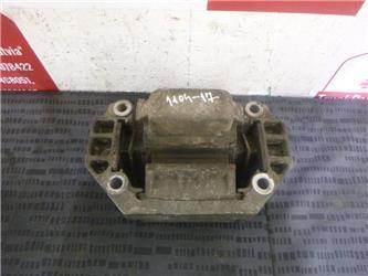Scania R440 Gearbox support 1782203
